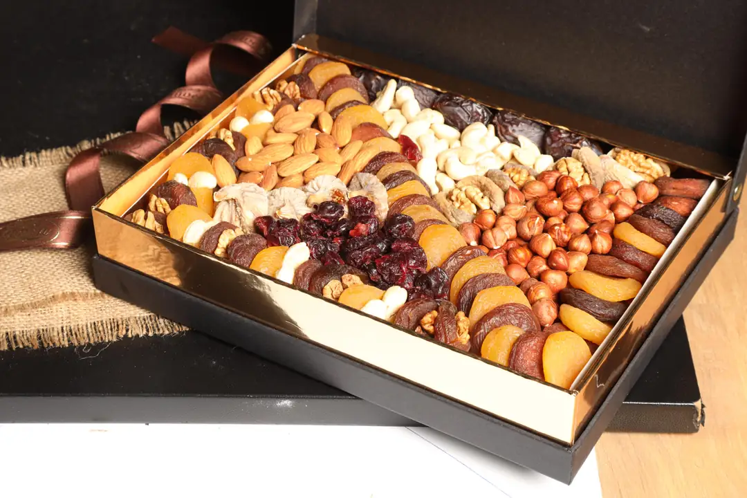 Siyah Kutu Yaşyemiş 1500 g 1